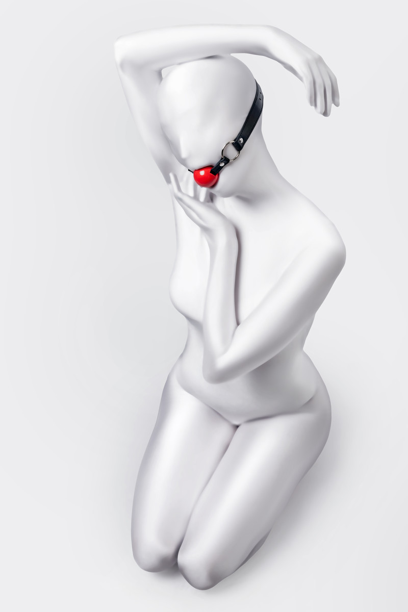 картинка Кляп Anonymo #0305, TPR, красный, 64 см от магазина ErosMania